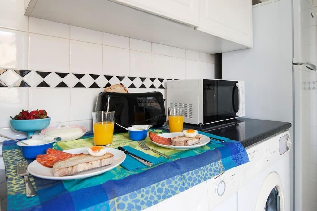 Charming 2 Bedroom Apartment Avenida Da Liberdade Lisbon Exterior photo