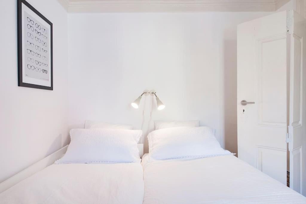 Charming 2 Bedroom Apartment Avenida Da Liberdade Lisbon Exterior photo