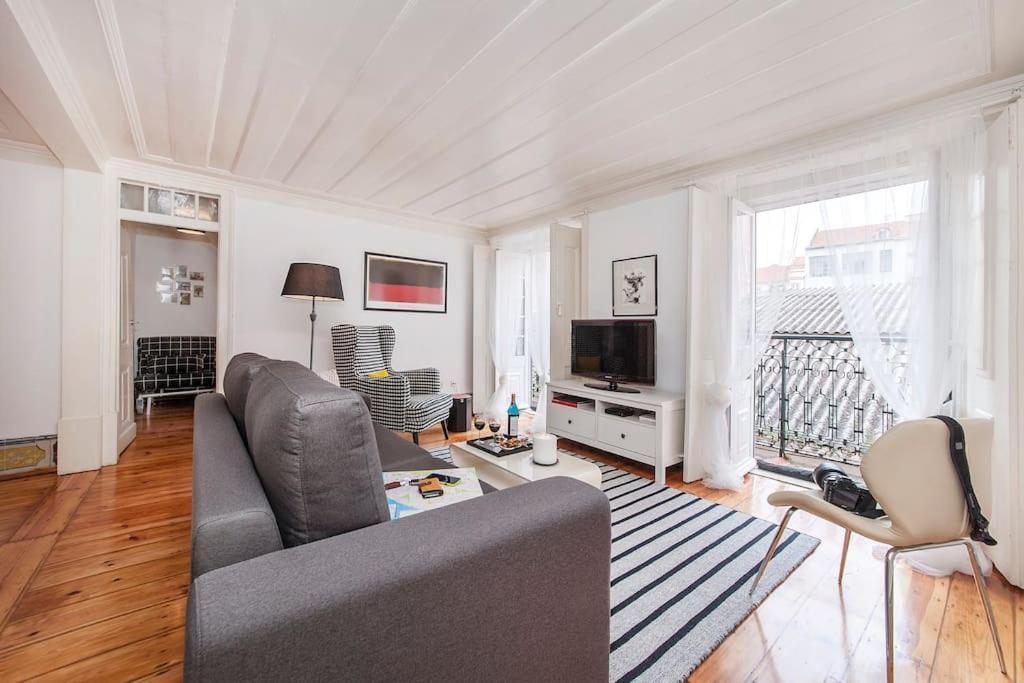 Charming 2 Bedroom Apartment Avenida Da Liberdade Lisbon Exterior photo