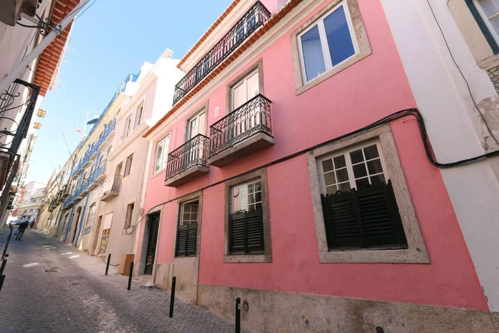 Charming 2 Bedroom Apartment Avenida Da Liberdade Lisbon Exterior photo
