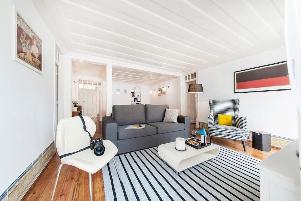 Charming 2 Bedroom Apartment Avenida Da Liberdade Lisbon Exterior photo